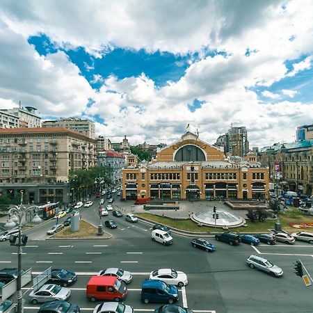 Two Bedroom Apartment On Kreschatik, Kyiv Center With Great View Exterior foto
